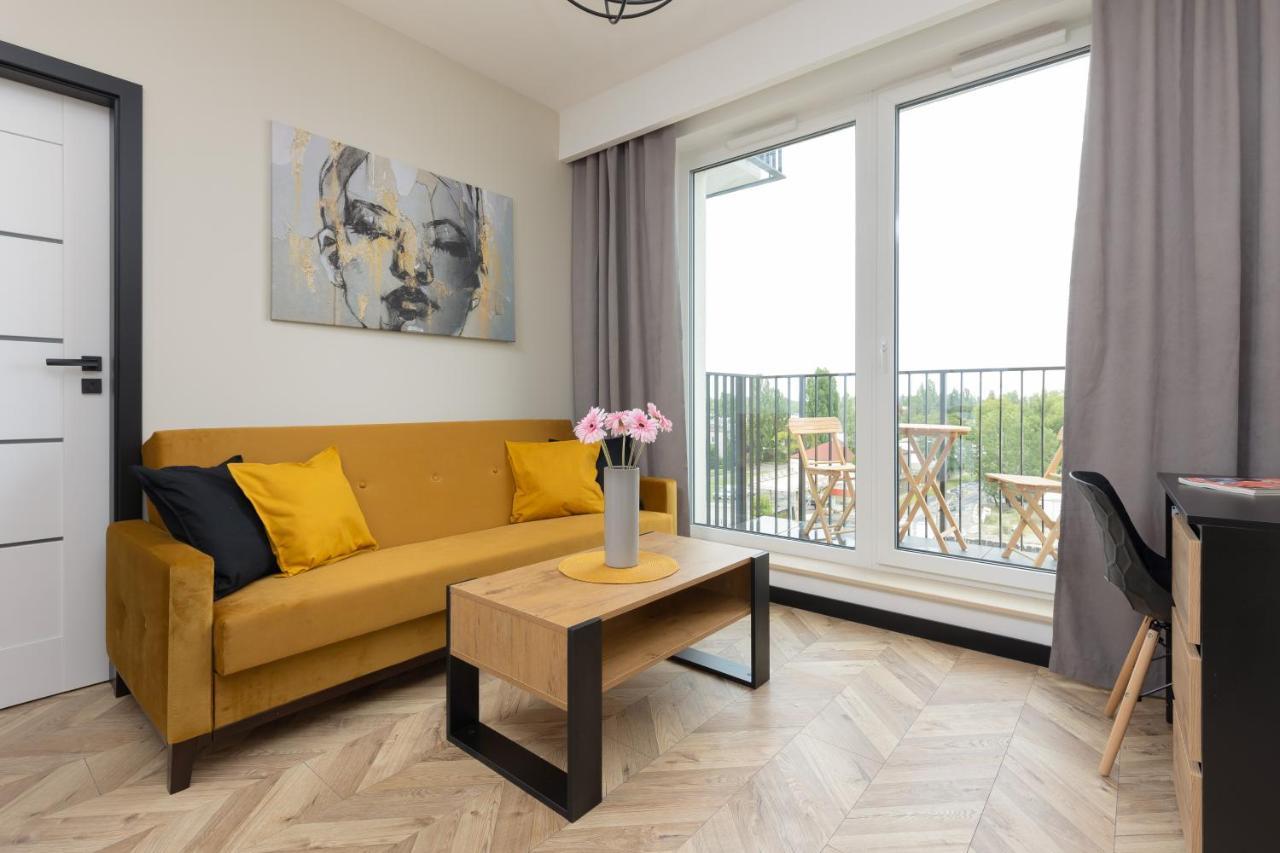 Home Factory Estate Praga Kotsisa By Noclegi Renters Warsawa Bagian luar foto